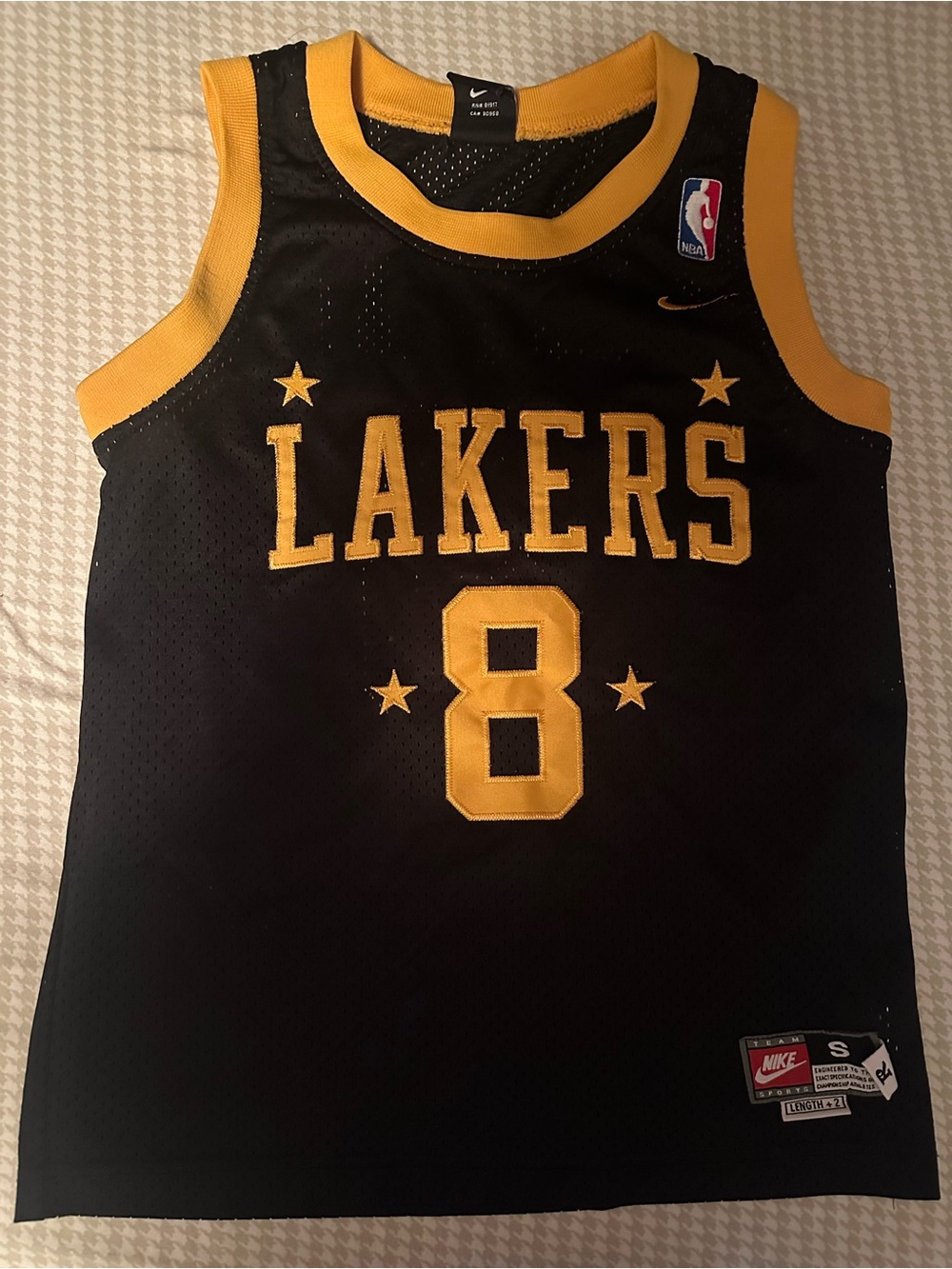 Nike Los Angeles Lakers KOBE BRYANT #8 Black & Gold Basketball Jersey Women’s S